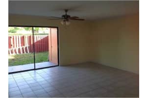 10527 NW 8th St 10527, Pembroke Pines, FL 33026 - MLS#F10524857