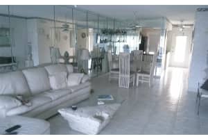 460 Paradise Isle Boulevard, Hallandale Beach, FL 33009 - MLS#F10524880