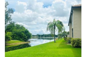 5550 Lakeside Drive, Margate, FL 33063 - MLS#F10524887