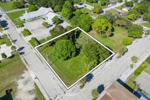 N 9th Street, Fort Pierce, FL 34950, Fort Pierce, FL 34950 - MLS#F10524924