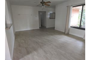 MLS# F10524944, Hollywood, Florida 33021
