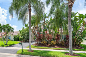 1075 Spyglass, Weston, FL 33326 - MLS#F10524972
