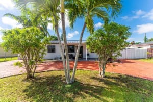 10120 Sw 38th Ter, Miami