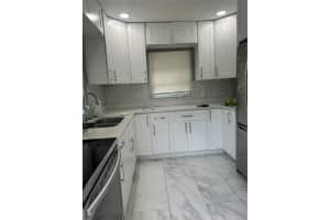 2218 Roosevelt St, Hollywood, FL 33020 - MLS#F10524984