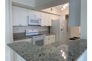 18335 Nw 68 Ave 255-323 Hialeah, FL 33015 - Off Market