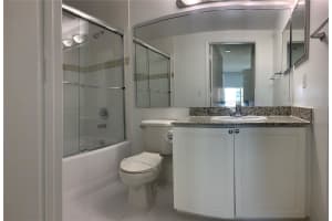 18335 Nw 68 Ave 255-323 Hialeah, FL 33015 - Off Market