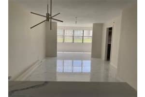 2941 N Nob Hill Rd 112, Sunrise, FL 33322 - MLS#F10525051