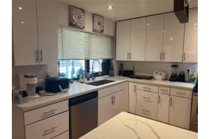 564 NW 113th Ter, Coral Springs, FL 33071 Sold 10/30/25