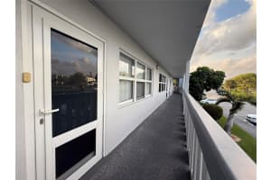 2009 Islewood D 2009, Deerfield Beach, FL 33442 Sold 10/30/25