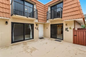 2906 Waterford Dr, Deerfield Beach, FL 33442 - MLS#F10525077
