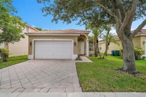5355 NW 126th Dr, Coral Springs, FL 33076 - MLS#F10525091