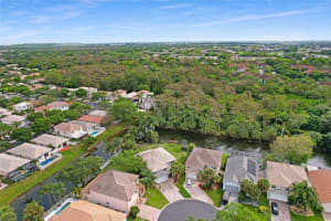 1828 NW 48th Ter, Coconut Creek, FL 33063 - MLS#F10525119