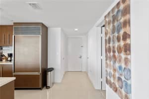 495 Brickell Avenue, Miami, FL 33131 - MLS#F10525122