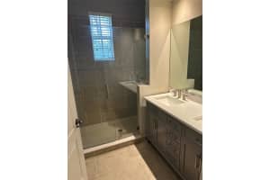 14631 SW 11th Ct, Pembroke Pines, FL 33027 - MLS#F10525124