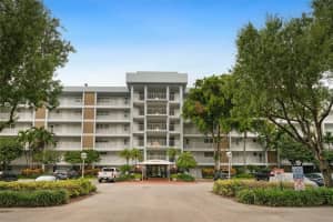 3150 N Course Ln 204, Pompano Beach