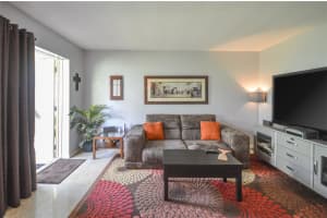 1635 NE 5th Ct B, Fort Lauderdale, FL 33301 - MLS#F10525149