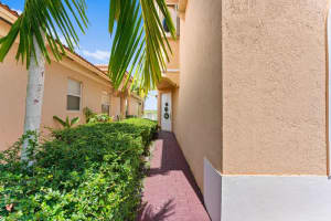 3711 NE 23rd Ct, Homestead, FL 33033 - MLS#F10525162