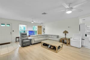4540 SW 26th Ter, Fort Lauderdale, FL 33312 - MLS#F10525181