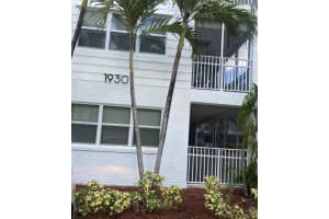 1930 Jackson St 1, Hollywood, FL 33020 - MLS#F10525195
