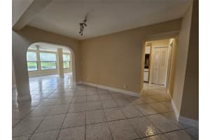 633 Deer Creek Lake Point North Ln, Deerfield Beach, FL 33442 - MLS#F10525235