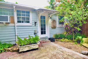 1121 NE 1st Ave, Fort Lauderdale, FL 33304 - MLS#F10525258