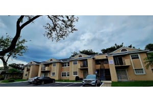 1881 NW 96th TERRACE 7F, Pembroke Pines, FL 33024 - MLS#F10525277