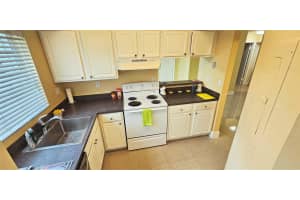 1881 96th Terrace, Pembroke Pines, FL 33024 - MLS#F10525277