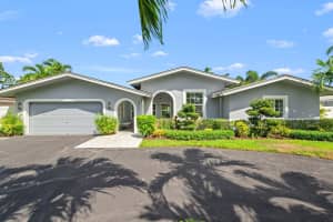 4220 NE 22nd Ter, Lighthouse Point, FL 33064 Sold 11/25/25