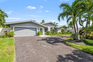 4220 NE 22nd Ter, Lighthouse Point, FL 33064 Sold 11/25/25