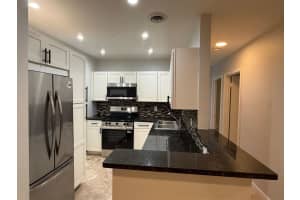 5700 Ne 22nd Way 328, Fort Lauderdale