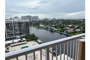 1965 Ocean Drive, Hallandale Beach, FL 33009 - MLS#F10525391