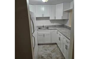 4848 NW 24th Ct 112, Lauderdale Lakes, FL 33313 - MLS#F10525392