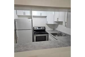 4848 NW 24th Ct 112, Lauderdale Lakes, FL 33313 - MLS#F10525392