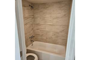 4848 NW 24th Ct 112, Lauderdale Lakes, FL 33313 - MLS#F10525392