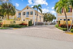 515 SW 18th Ave 18, Fort Lauderdale, FL 33312 - MLS#F10525413