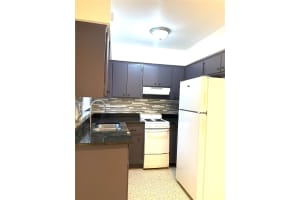 290 NE 40th St 16, Oakland Park, FL 33334 - MLS#F10525423