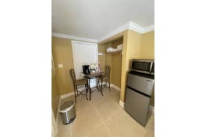 2160 NE 1st Ave, Pompano Beach, FL 33060 - MLS#F10525440