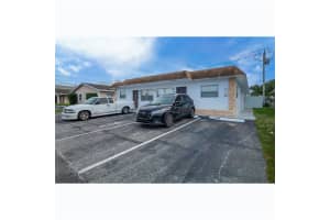210 NE 40th St, Oakland Park, FL 33334 - MLS#F10525447