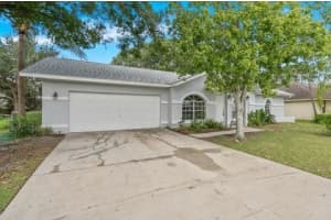 1658 NW Jupiter Blvd, Palm Bay, FL 32907 - MLS#F10525448