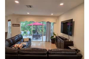 383 Berenger Walk, Royal Palm Beach, FL 33414 Sold 02/13/26