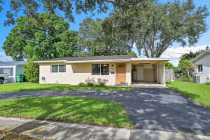 5031 SW 94th Way, Cooper City, FL 33328 Sold 12/12/25