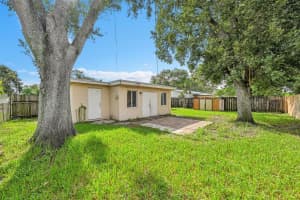 5031 SW 94th Way, Cooper City, FL 33328 Sold 12/12/25