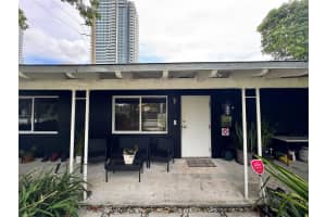 500 SW 3rd Ave, Fort Lauderdale, FL 33315 - MLS#F10525484