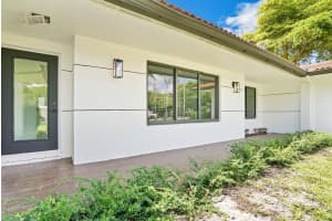 4190 SW 4th St, Plantation, FL 33317 - MLS#F10525501