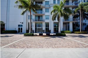 300 S Australian Ave 919, West Palm Beach, FL 33401 - MLS#F10525515