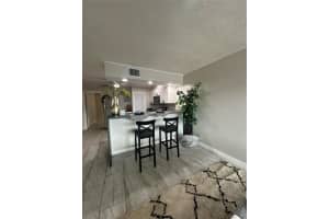 2175 NE 56th St 106, Fort Lauderdale, FL 33308 - MLS#F10525548