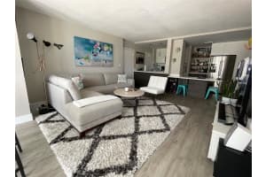 720 Bayshore Dr 205, Fort Lauderdale, FL 33304 - MLS#F10525570