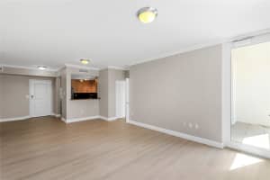 511 SE 5th Ave 910, Fort Lauderdale, FL 33301 - MLS#F10525571