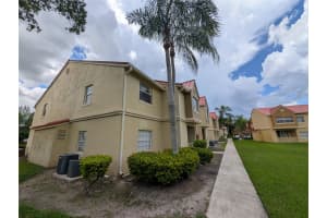 18324 NW 68th Ave K, Hialeah, FL 33015 - MLS#F10525575
