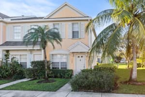 16688 Hemingway Dr 16688, Weston, FL 33326 - MLS#F10525576